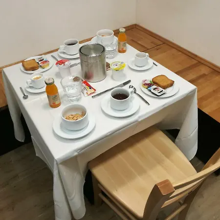 Pensjonat Al Trenino 4*