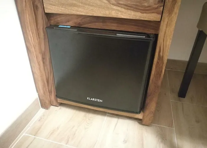 Al Trenino בית הארחה רומא